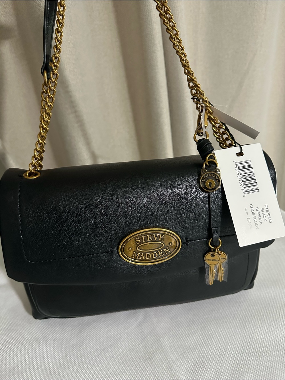NWT Steve Madden Black Leather Shoulder Bag with Gold Chain
